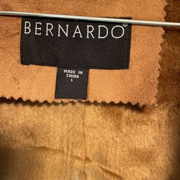 Bernado faux suede and fur vest sz L - Picture 5 of 6